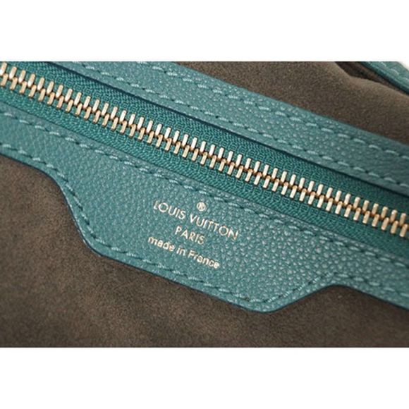 Louis Vuitton LV Mahina L Shoulder Bag Lagon Green - Picture 12 of 12